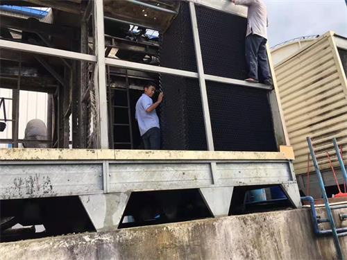 發(fā)生冷卻塔填料堵塞怎么辦(冷卻塔填料為什么會堵塞),冷卻塔填料堵塞原